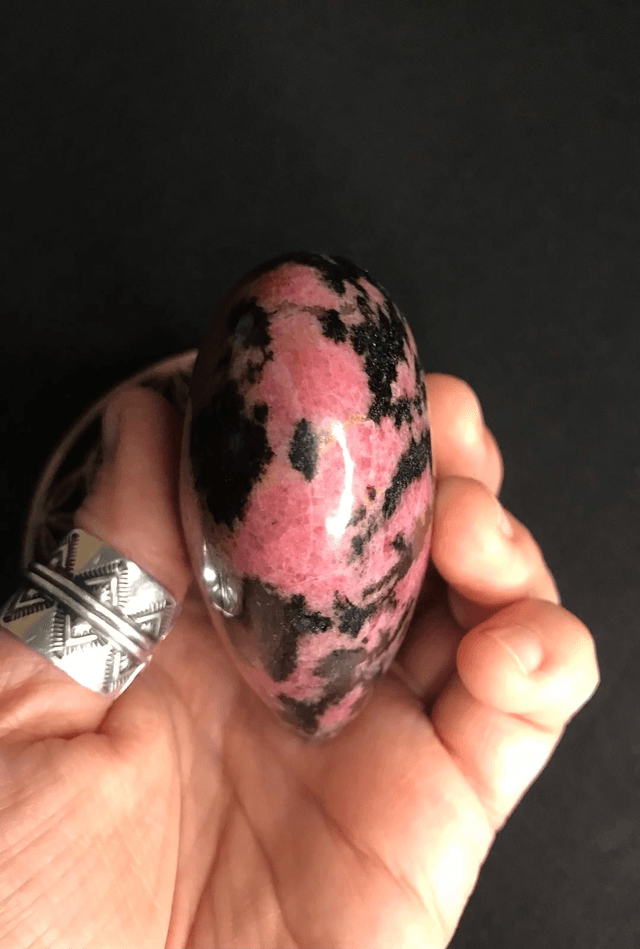 RHODONITE - Galet Cœur [Madagascar]