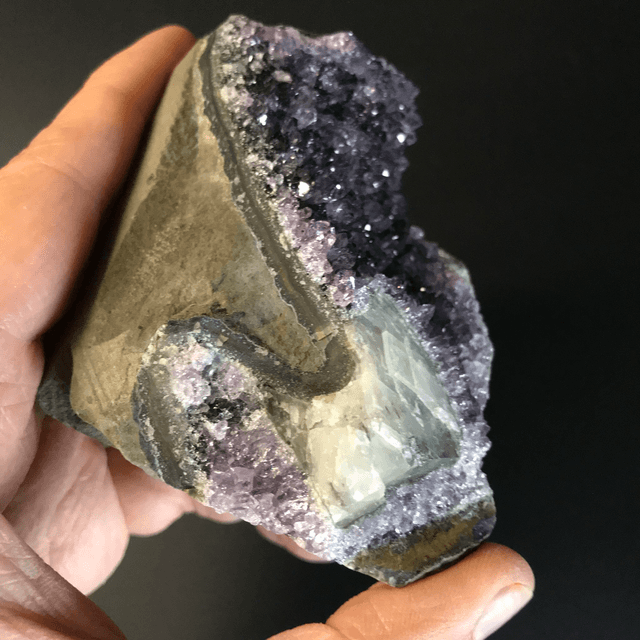 AMETHYSTE avec CALCITE - DRUSE [Uruguay/Amérique du Sud]