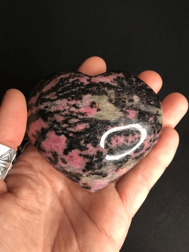 RHODONITE - Galet Cœur [Madagascar]