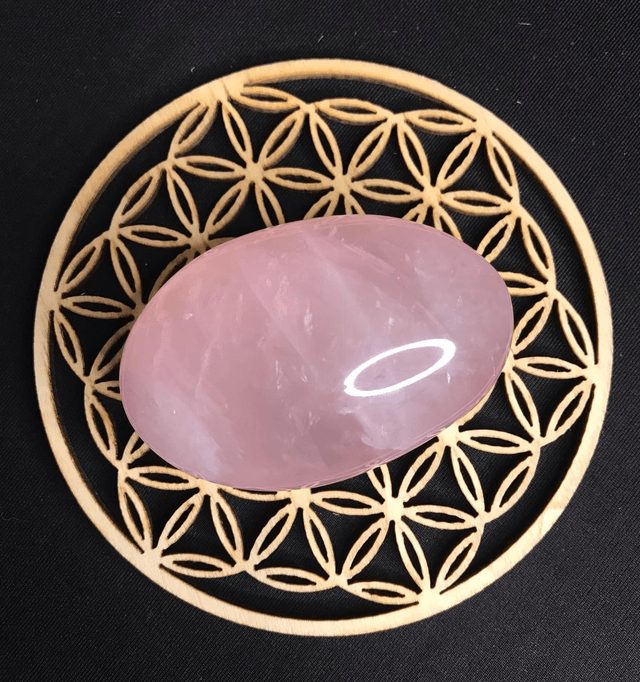 QUARTZ ROSE - Galet [Madagascar] 
