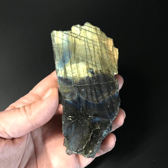 LABRADORITE BLEUE- Brut semi-polie [MADAGASCAR]