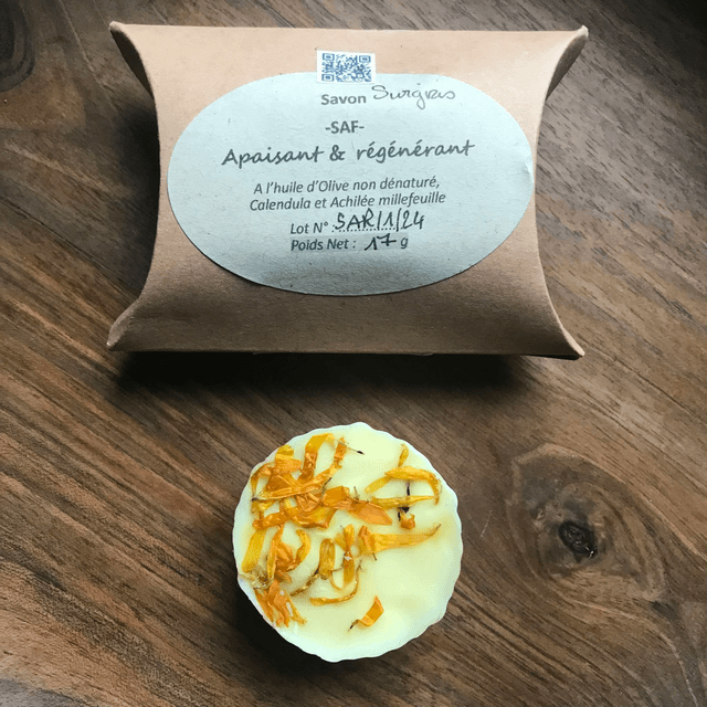 SAVON SURGRAS APAISANT & REGENERANT-Huile d'Olive BIO-Calendula &Achillée millefeuille