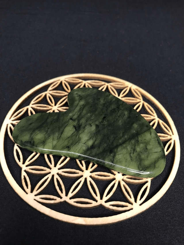 JADE NEPHRITE - GUA SHA [CANADA]